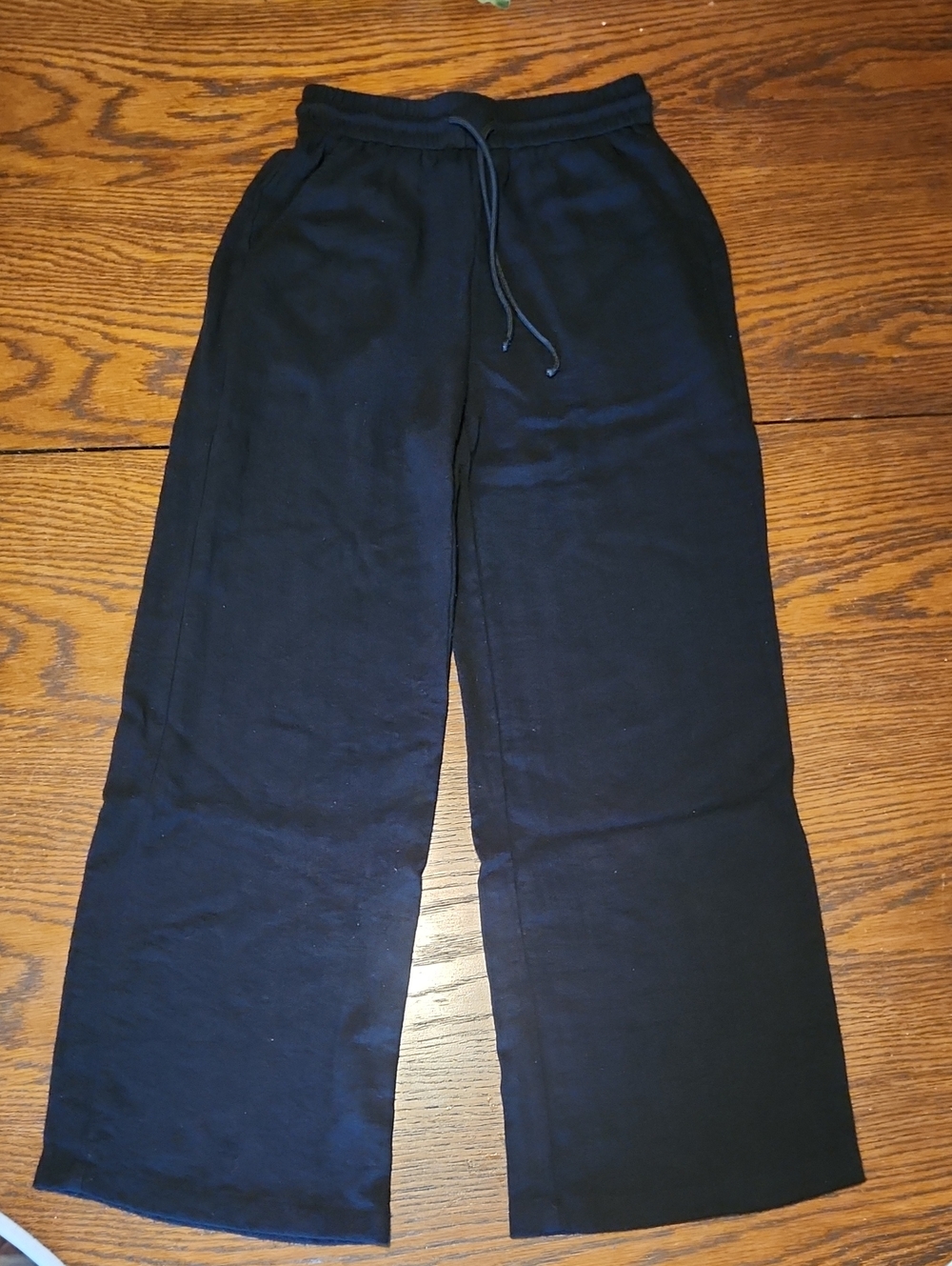HALARA WomansBlack Wide-Leg LOUNGE PANTS with Drawstring